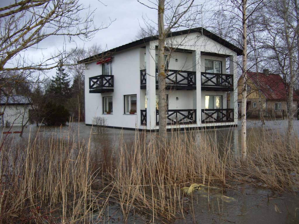 Tuule Villa Kuressaare Exterior foto